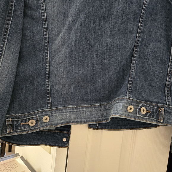 NWOT Denim jacket - Picture 7 of 7
